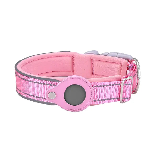 a pink dog collar with a pink buckle