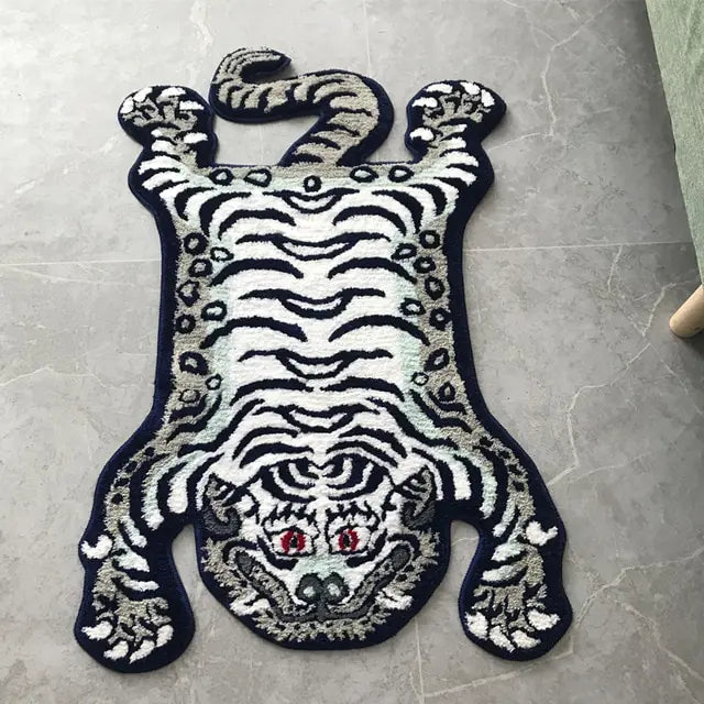 a rug with a picture of a tiger on it